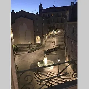 annonay-centre-grand-appartement-cosy-3-chambres.hotels-rhonealpes.com/