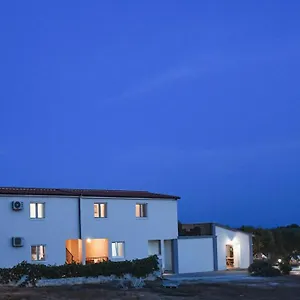 apartments-olea.hotelinzadar.com/